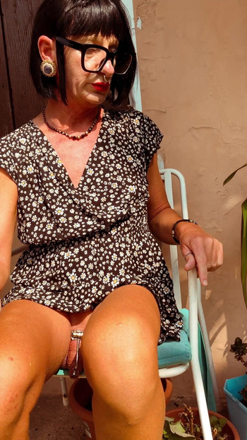 exhibitionism in the garden