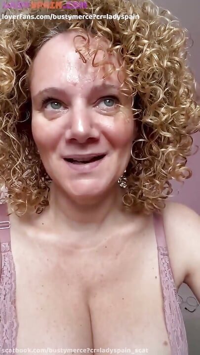 Merce Masturbates with Something Inside Her... Close-up of Her Pussy, Listen to Her Moans