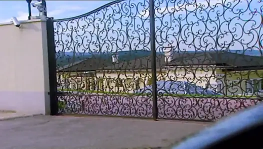 Блондинки-крошки Дико Скачут На Члене