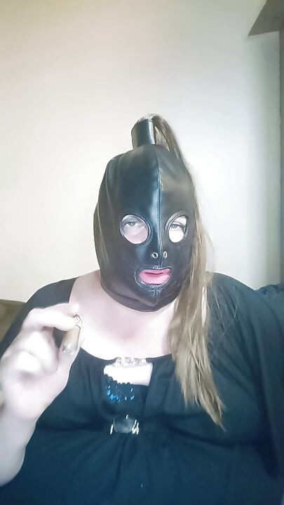 BBW TV Bitch is back!!! Small penis humiliation.