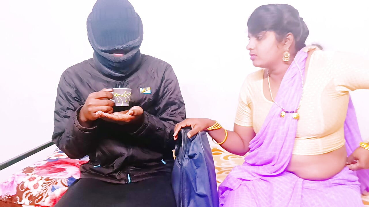 Indian Beautiful Stepmom and Stepson Fucking