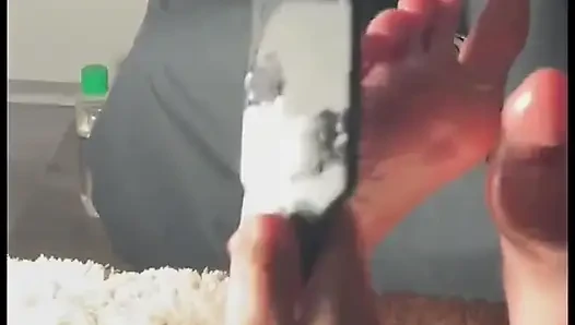Щекотка расческой