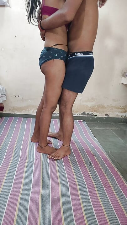 Seks analny dost ke saath