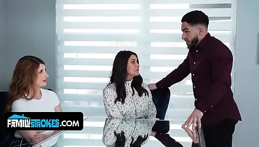 İri göğüslü orta yaşlı seksi kadın bess meme ve abby somers ateşli üçlü grup sekste yarağı paylaşıyor