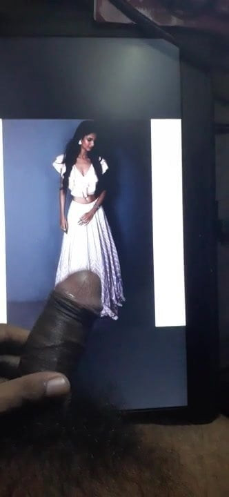 Keerthi Pandian Cumtribute