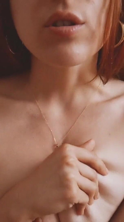 "Asmr 31 talimatı - kız arkadaşın işten sonra seninle ilgileniyor" dan unutulmaz bir an