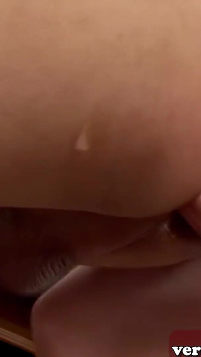 Waria latina dengan kontol besar lagi asik seks anal | Klip 1