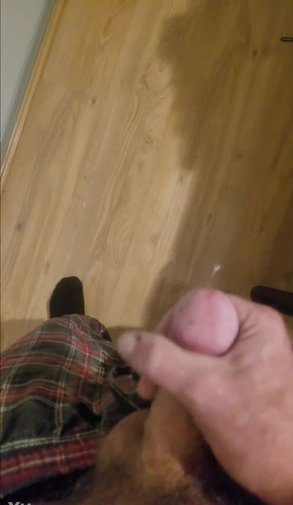 Skyter en mengde sæd