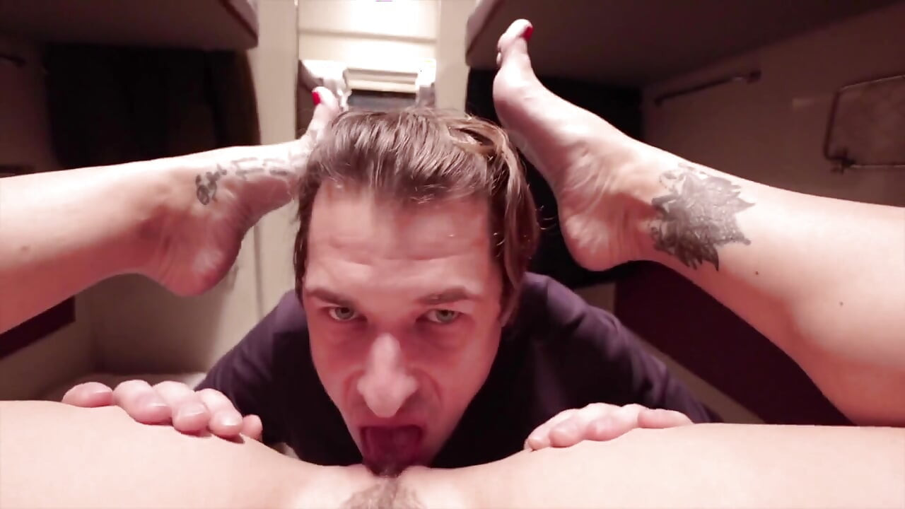 Met a Hot Bitch on the Train and Fucked Her Hard with a Big Cock