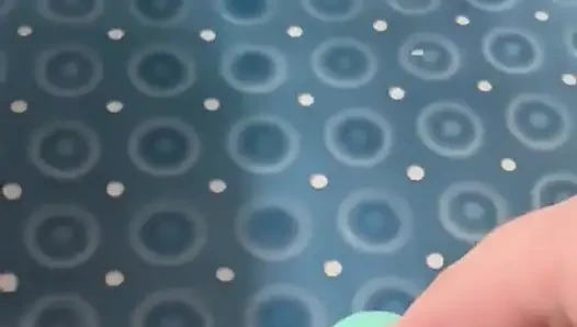 Aku suka muasin dirinya sendiri pakai dildo