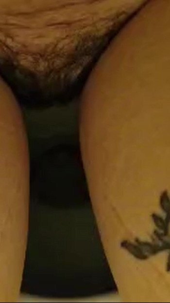 Shauchalay men peshab karna