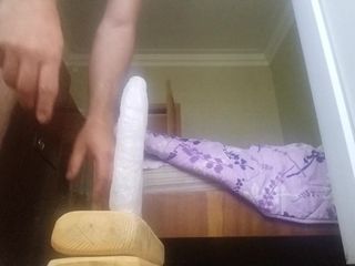 Brincadeira anal. penetração profunda. masturbação anal.