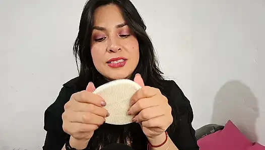 Gıdıklıyor hissetmek için asmr cranial masajı