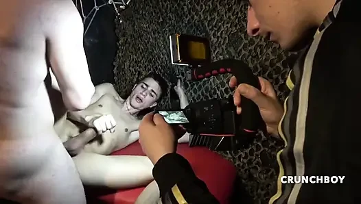 Fransız aktör Madrid'de grup seks porno çekiminde sikişiyor