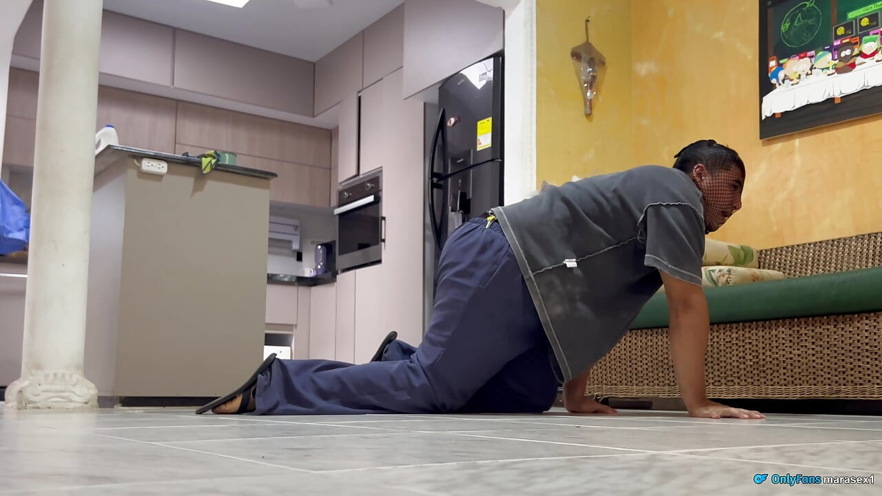 A stranger wanted to interrupt my day and I ended up giving him a very good fuck