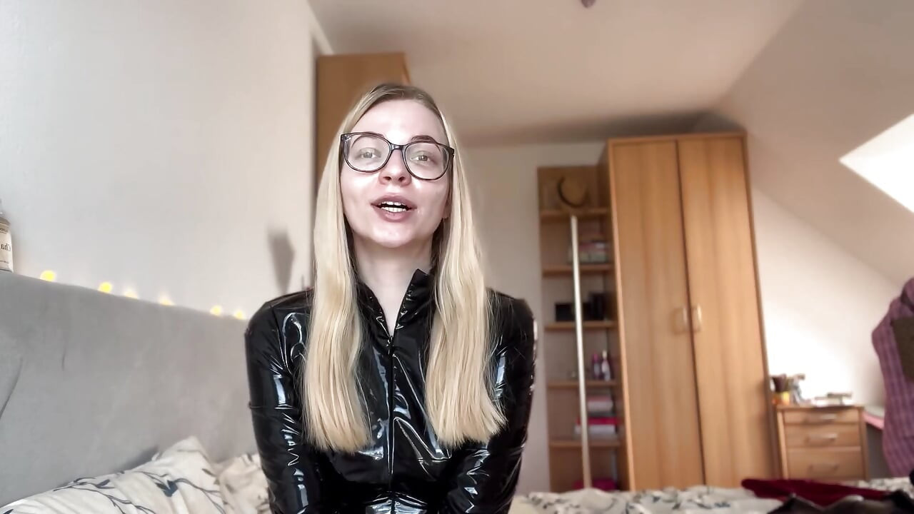 Te simți rău despre a fi un Beta? Acest videoclip este pentru tine