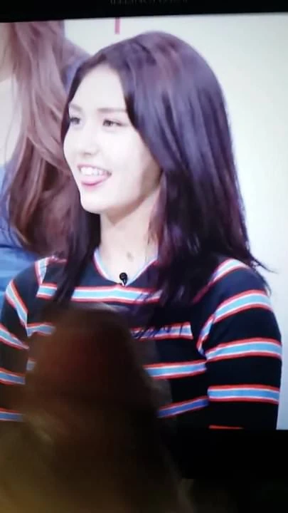 SOMI ( ex. ioi )