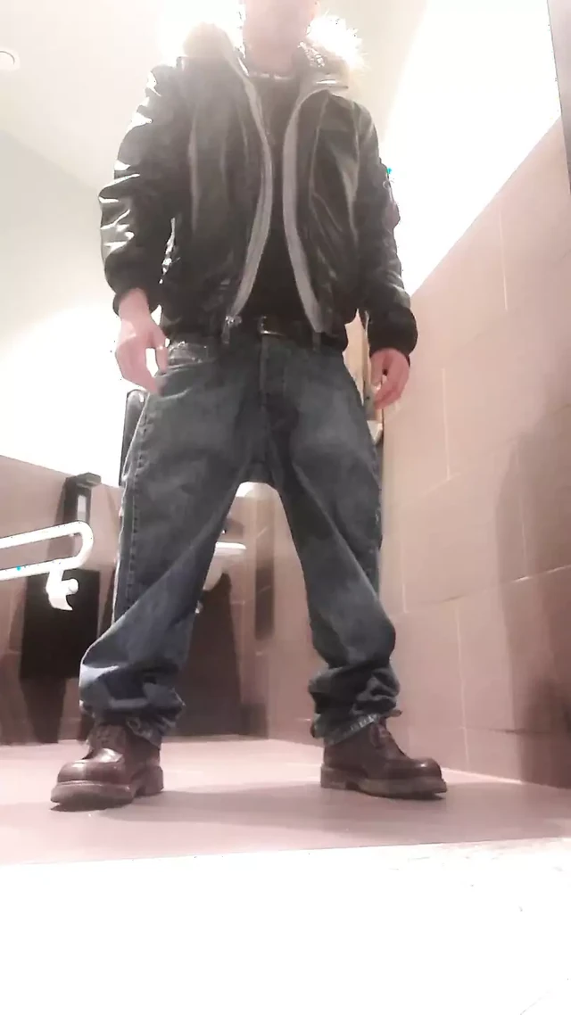 Jeans 👖 fetish