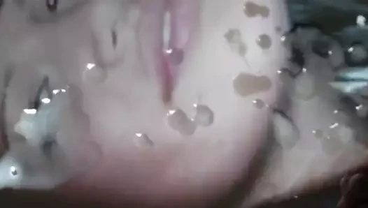 Tossertim spunks kapalı üzerinde angiebutt7