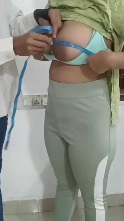 Iconic moment from "Salu went to get the dress tailored near her trailer and she got"