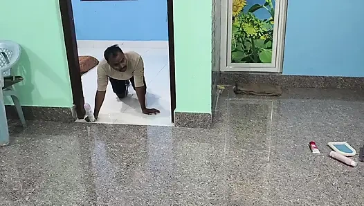 XXX HINTLI ÜVEY ANNE VE OĞLU VIDEOSU, HINTLI ÜVEY ANNE VE ÜVEY OĞLU EVDE OYNUYOR XXX DESI HINTÇE VIDEO