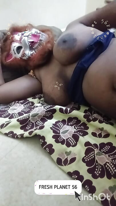 Tamilityttö seksiä
