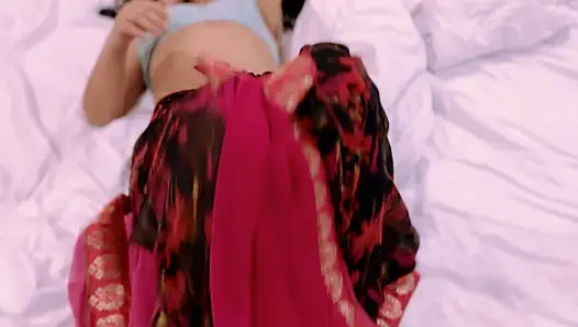 Hot Indian Maid Bhabhi Fucked by House Owner