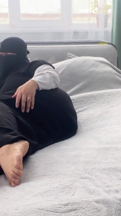Several images in one video, very hot | Clip 1