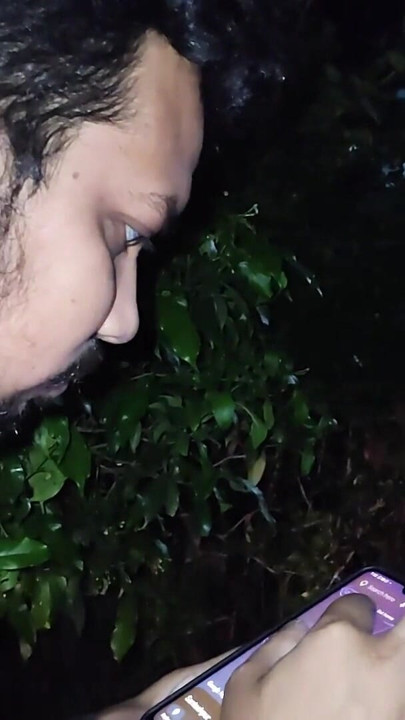 PEHLI BAAR AAPNE GIRLFRIEND SE MILNE JAKE DUSRI LARKI KO CHOD DALA | Clip 1