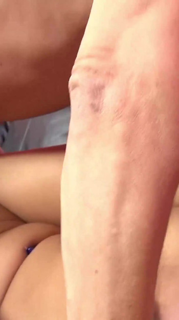 Zapanjujući trenutak iz "G Spot Makes Perverzna Azijatkinja Annie Cruz Squirt Kants Of Girl Cum - Squirt God 4k"