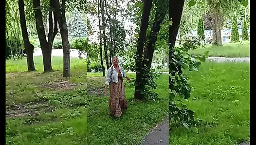Задорная домохозяйка Лукерия на кухне