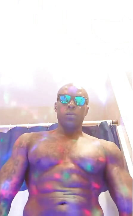 New Porn: BBC Worship Hallelujah Johnson (You Biochemically Fell In Love With Me) Tall Dark Chocolate Muscles Tattoos Hairy BBC