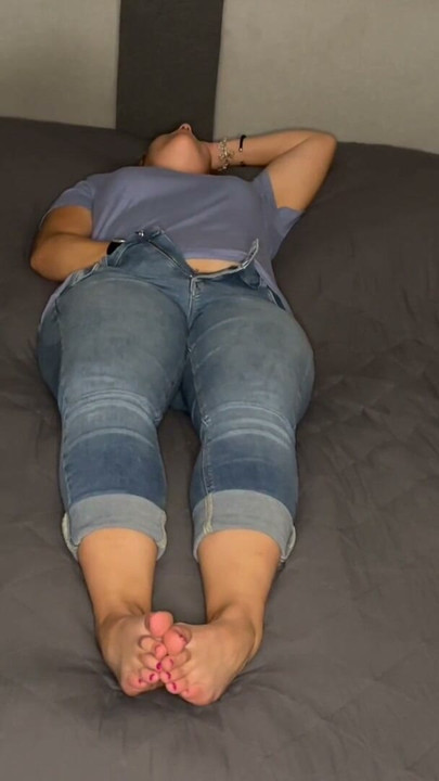 Masturbation in the bedroom my time out with squiten and two orgasms Satisfyer fingers orgasm squriten multiple orgasm 🔥 | Clip 2