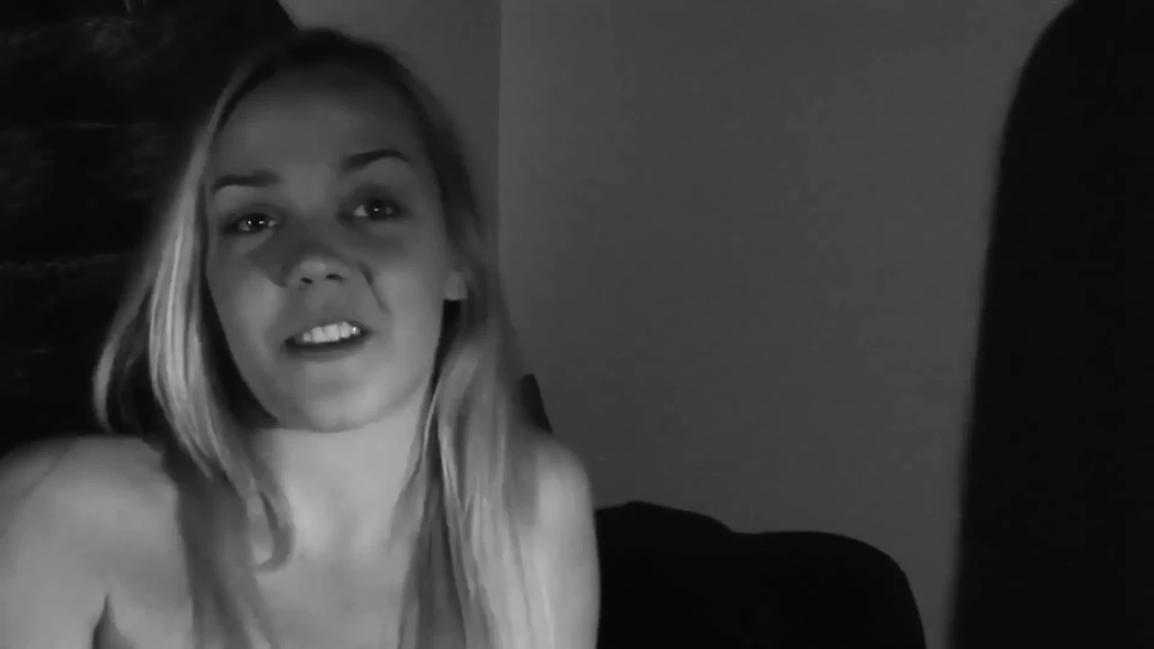 Blonde beauty controlling orgasm