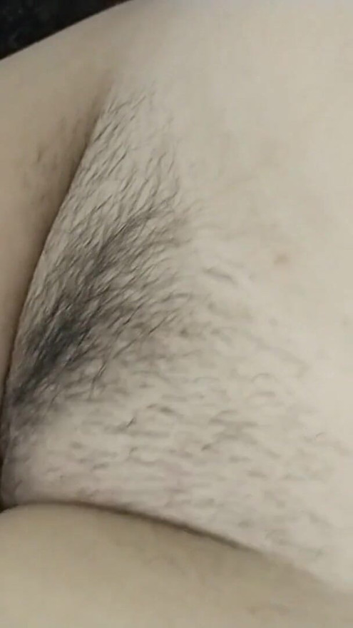 I am jerking off watching the hairy pussy of my wife | Clip 1
