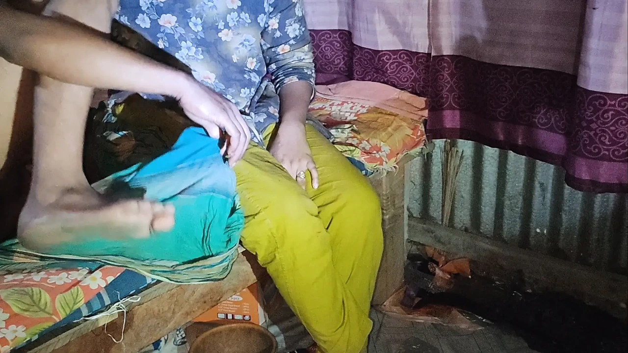 我的妻子和我在家的真正业余夫妇