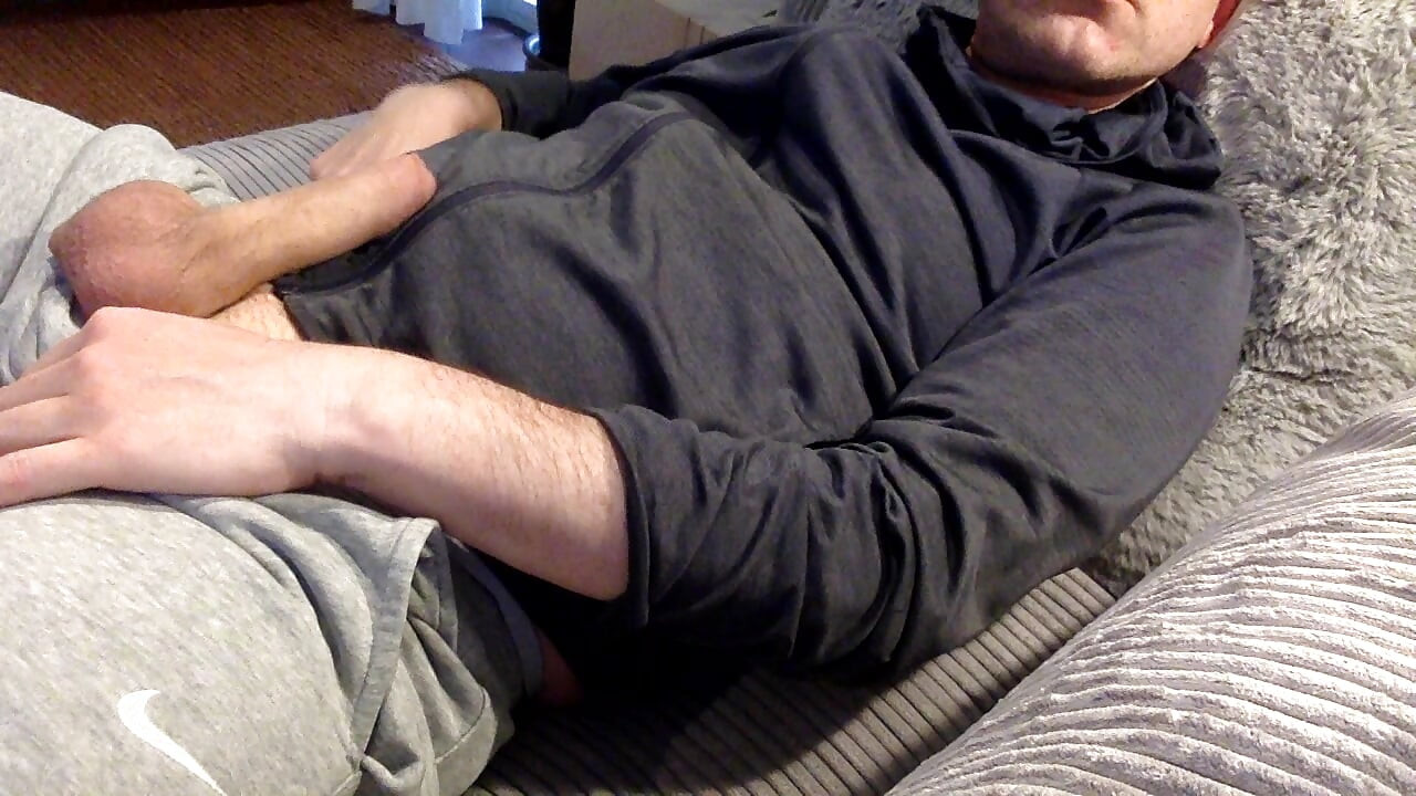 Nice Masturbation with Fine cumshot