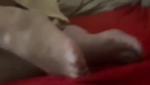 Geile milf macht sich bereit für BBC-ficken ohne gummi