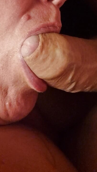 Amateur Mature gives blowjob and cuckold cum in her panties