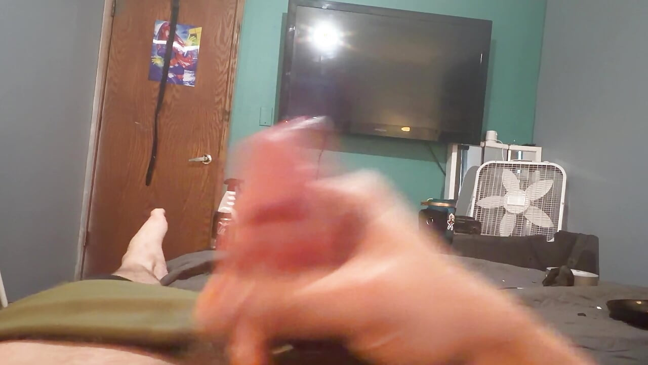 I need my cock sucked