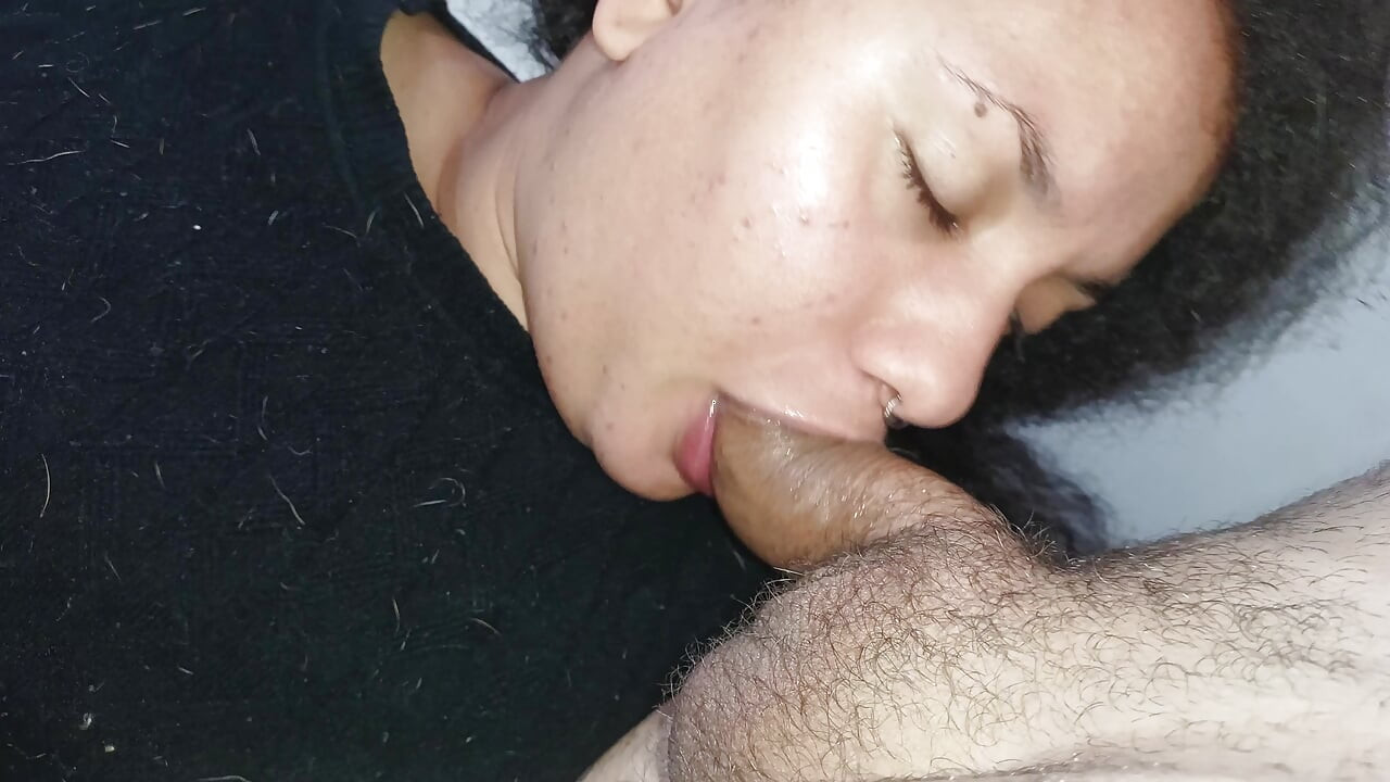 GOOD GIRL, SO NAUGHTY FUCKING HER THROAT ON THE STALK OF THE DESTROYED COCK
