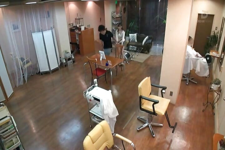 Beauty Salon Temptation. Quiet Pleasure Behind Every Service.