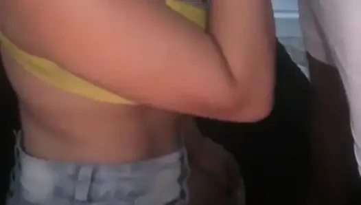 Ağzına boşalmayı seviyor