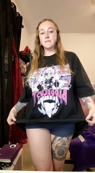 kissica video