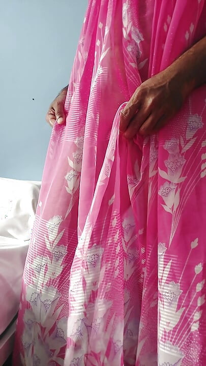 Boy masterbating and cum in a silk seethrough Night Gawun