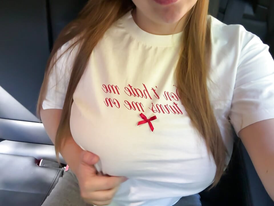 Chubby curvy big natural tits masturbating and orgasm