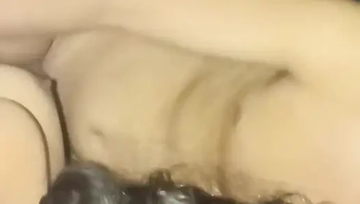 Страстно трахаю мою подругу в деревне Раком в домашнем видео, в видео от первого лица, поза раком (часть -2)