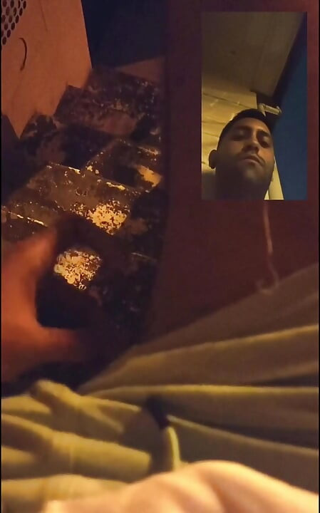 在户外撸管, 我已经很久没做过了, 我很紧张