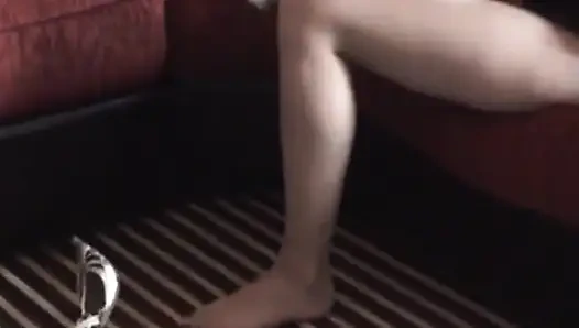 Şorttan külotlu çorap ve topuklu ayakkabılara