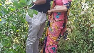 Indische Desi anale seks, tante geeft haar strakke kont om te neuken.